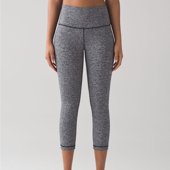 Lululemon Wunder Under Crop 21” - 6 - Picture 1 of 9